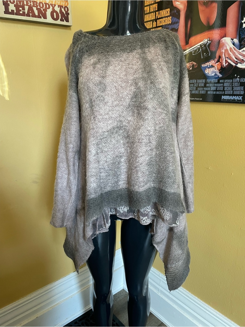 Women’s Made in Italy Ombre Wool Mohair Knit Sweater with Lace Hem (M)